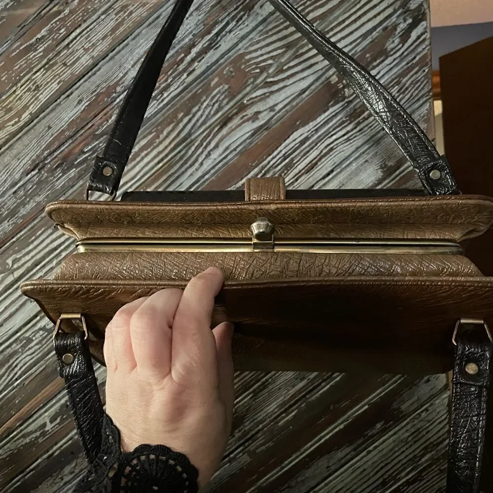 Vintage  handbag  - Picture 5 of 6